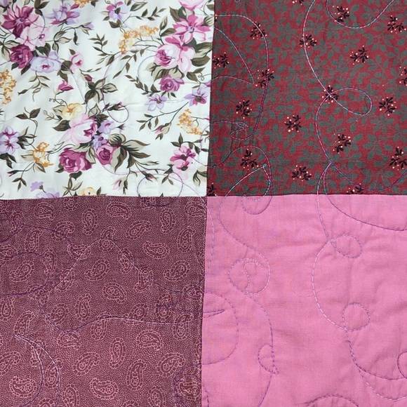 Handmade Quilted Coverlet, Throw or Tablecloth - Picture 6 of 6